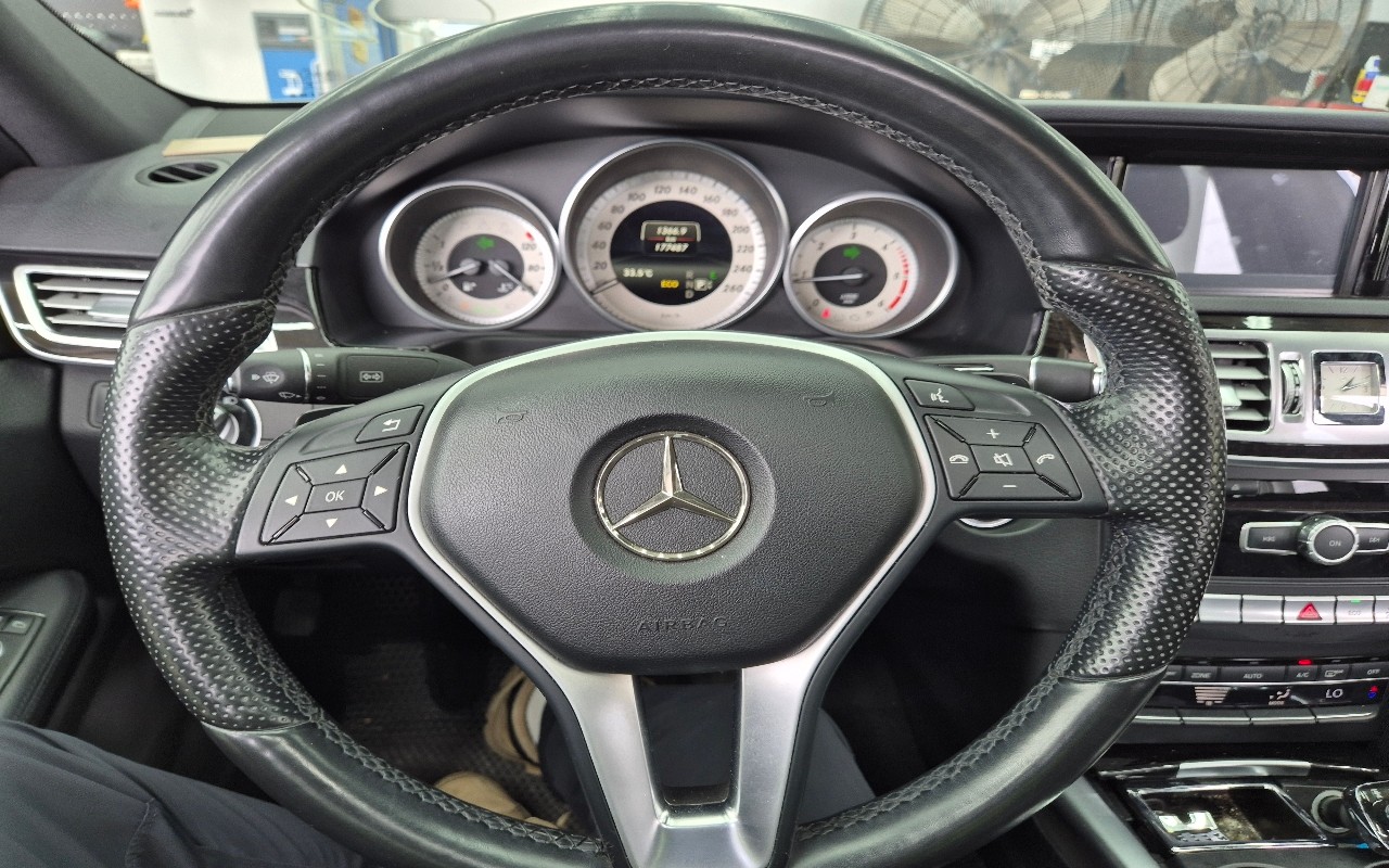 2014 - mercedes-benz e220