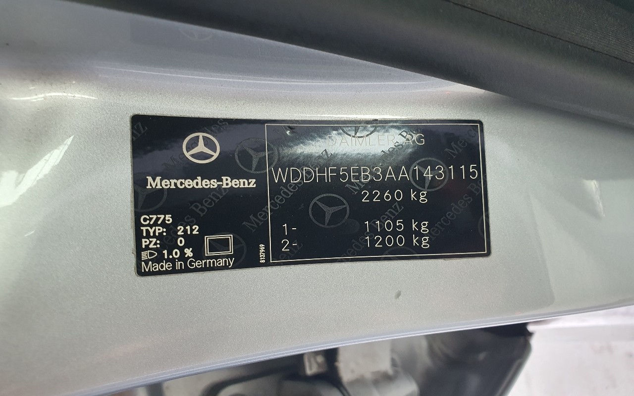 2010 - mercedes-benz e300