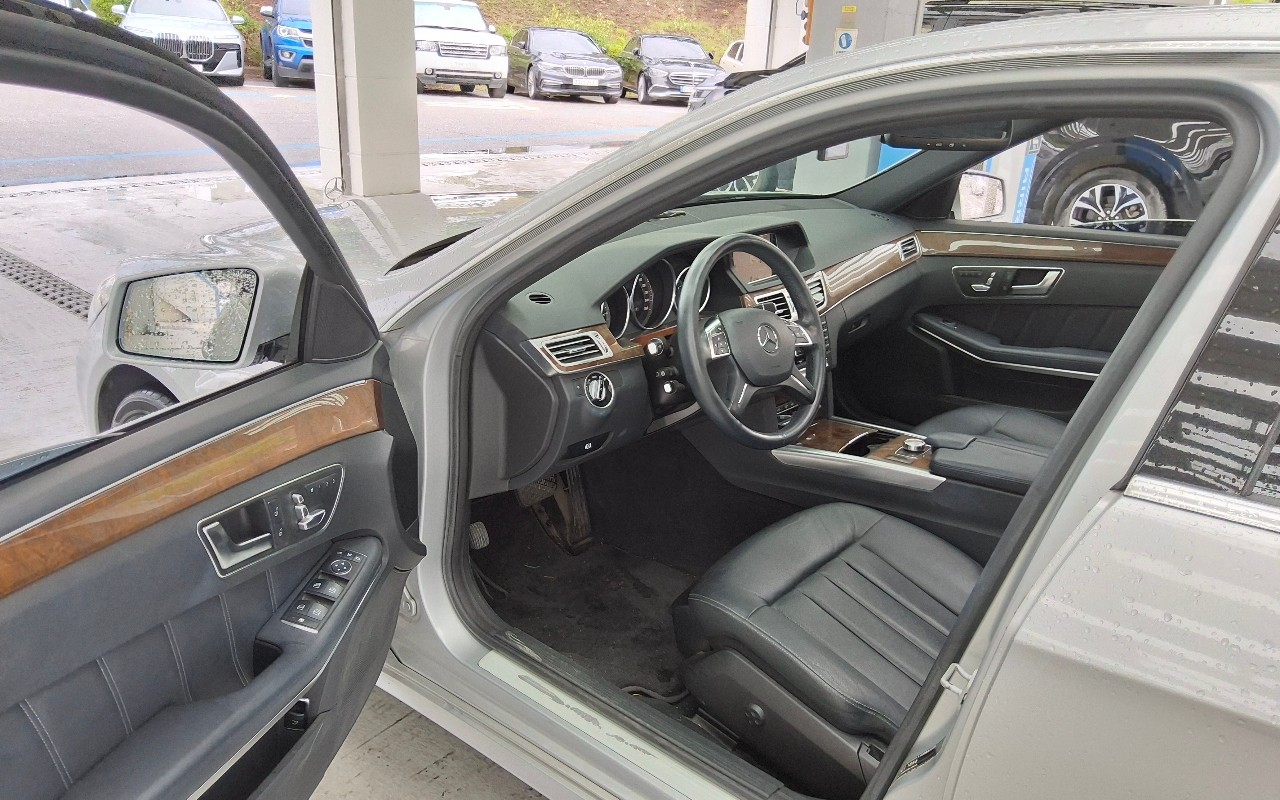 2014 - mercedes-benz e300