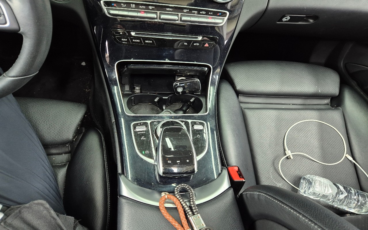 2018 - mercedes-benz c200