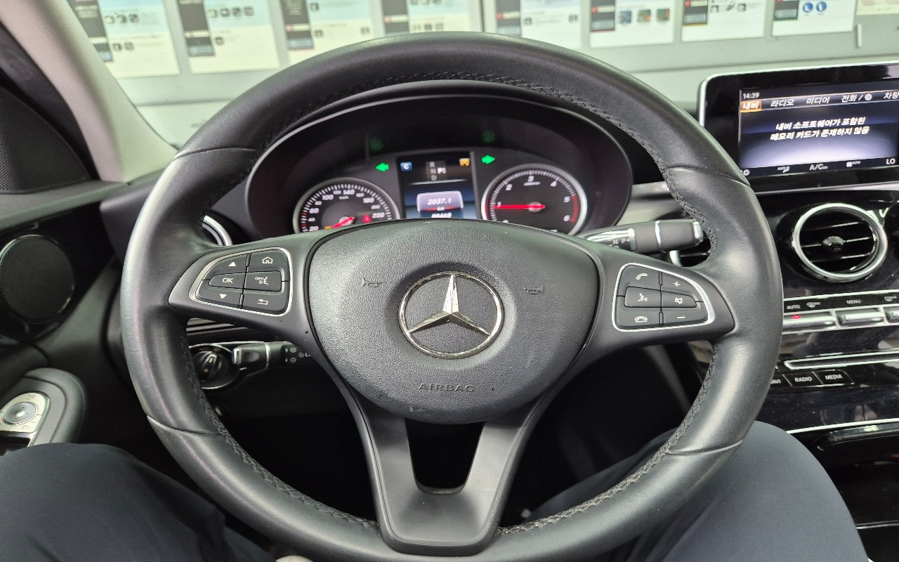 2018 - mercedes-benz c200