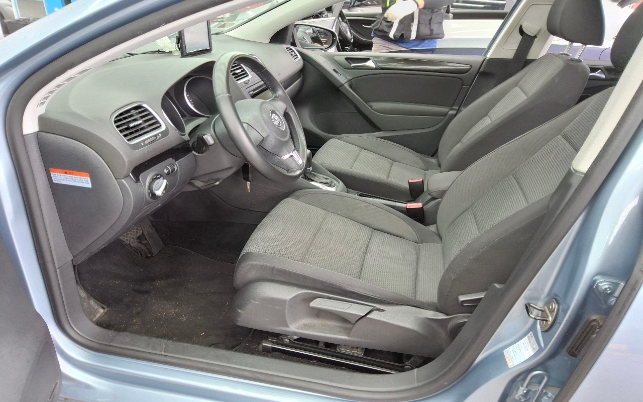 2010 - volkswagen golf