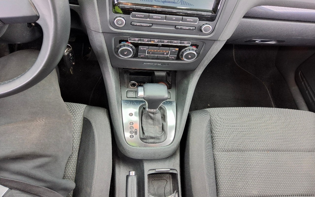 2010 - volkswagen golf