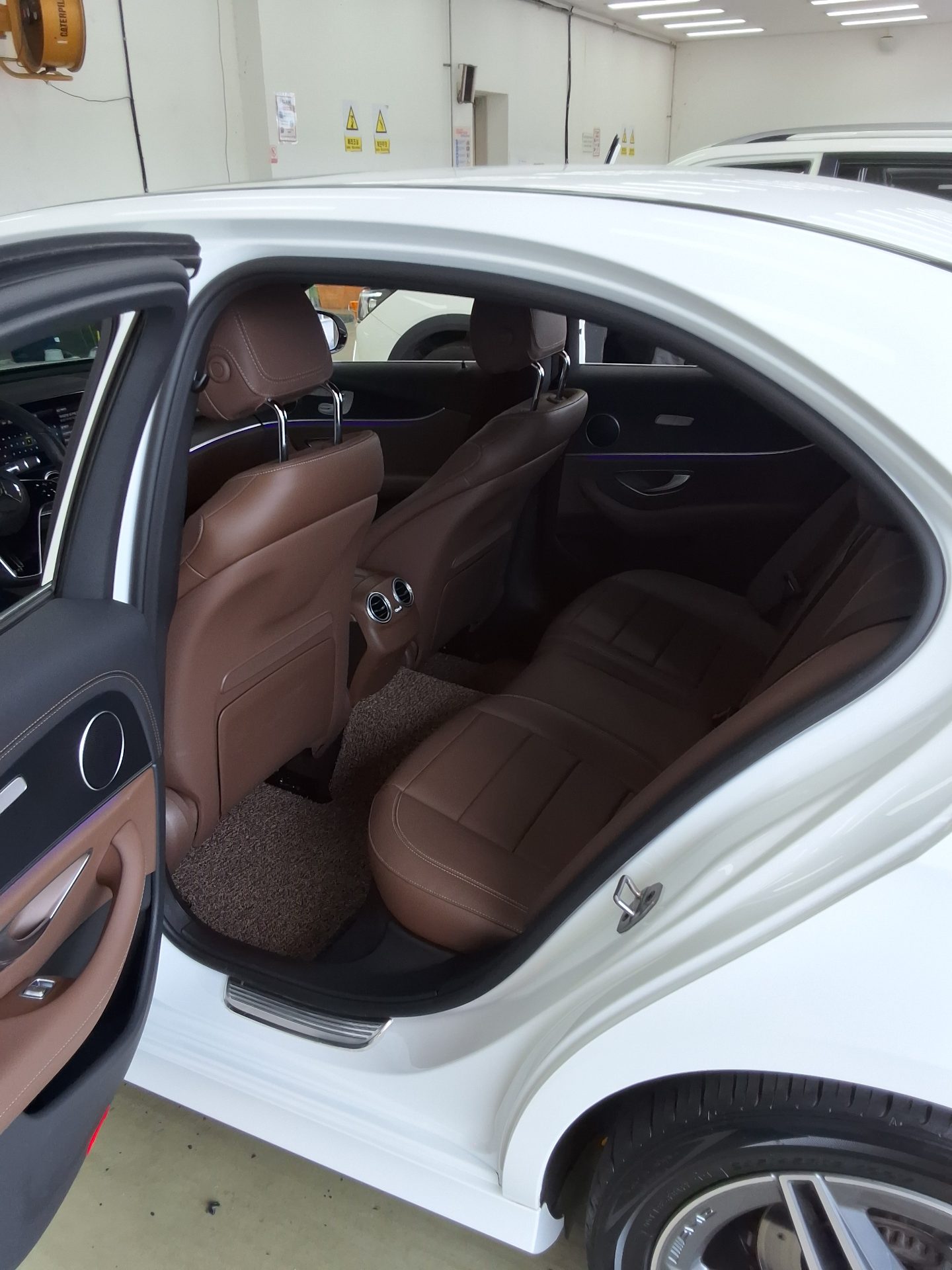 2023 - mercedes-benz e250