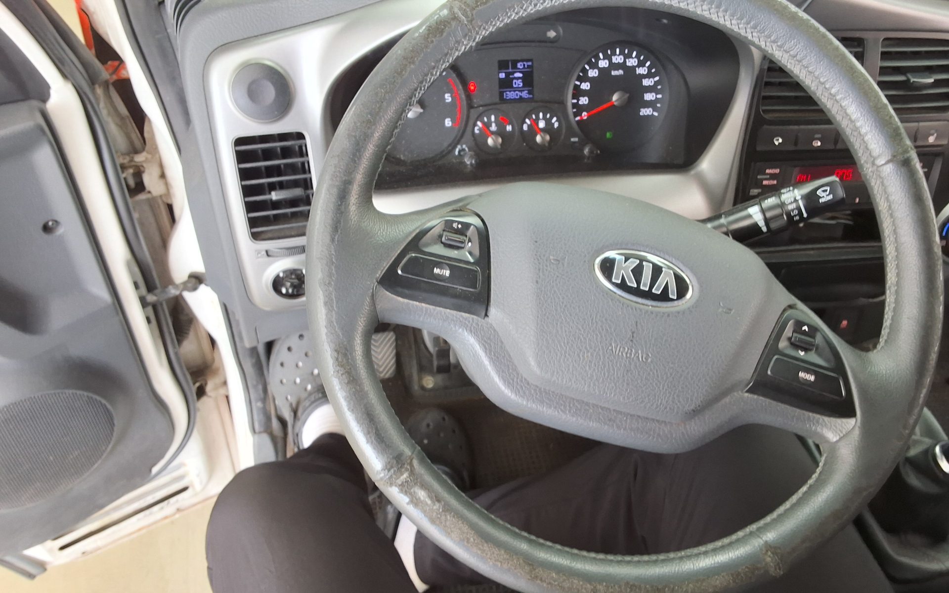 2019 - kia bongo