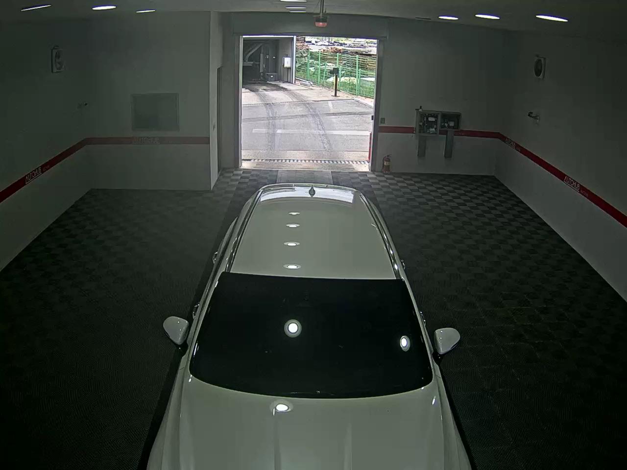 2023 - genesis gv70