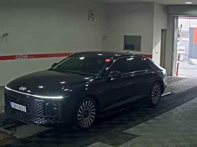 HYUNDAI GRANDEUR CIGRAPHY