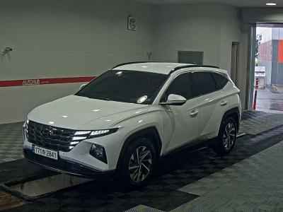 HYUNDAI TUCSON HEV