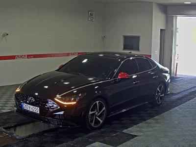 HYUNDAI SONATA (DN8)