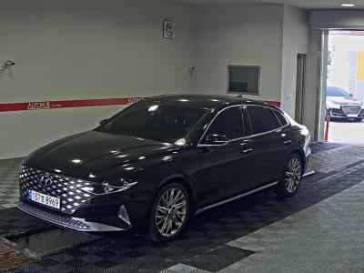 HYUNDAI GRANDEUR CALLRAPHY
