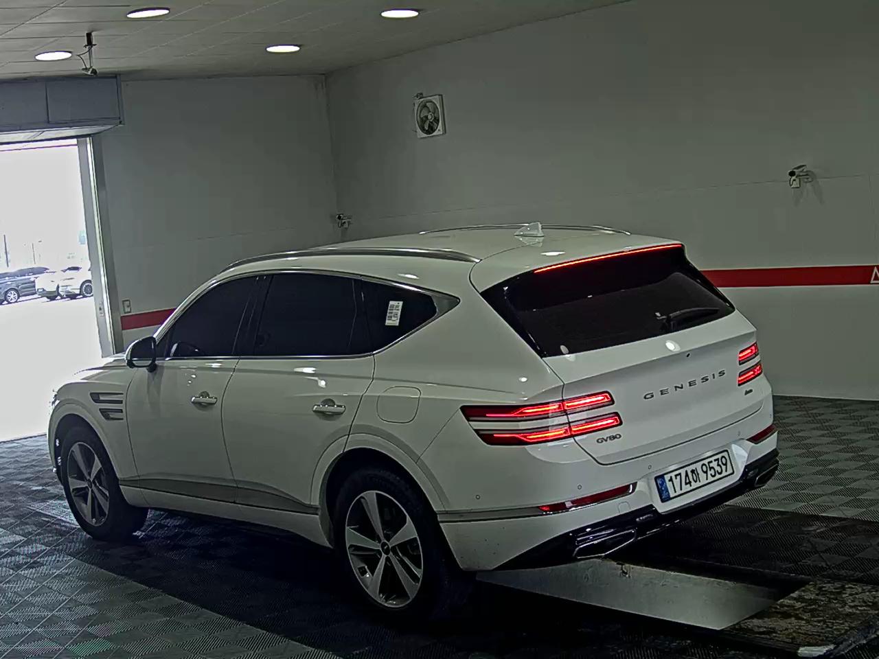 جينيسيس Gv80 2022 — صورة 2