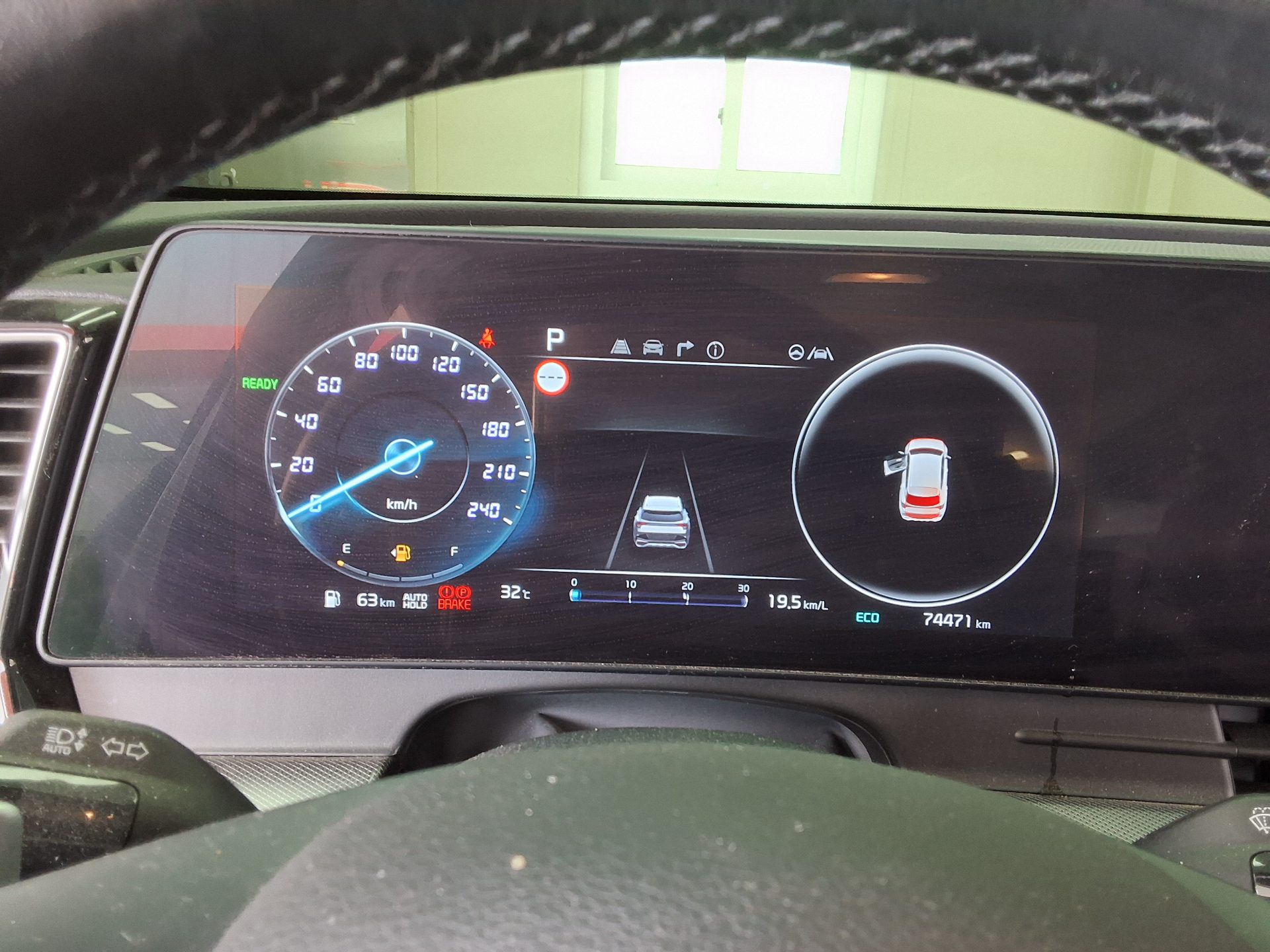 2023 - kia sportage