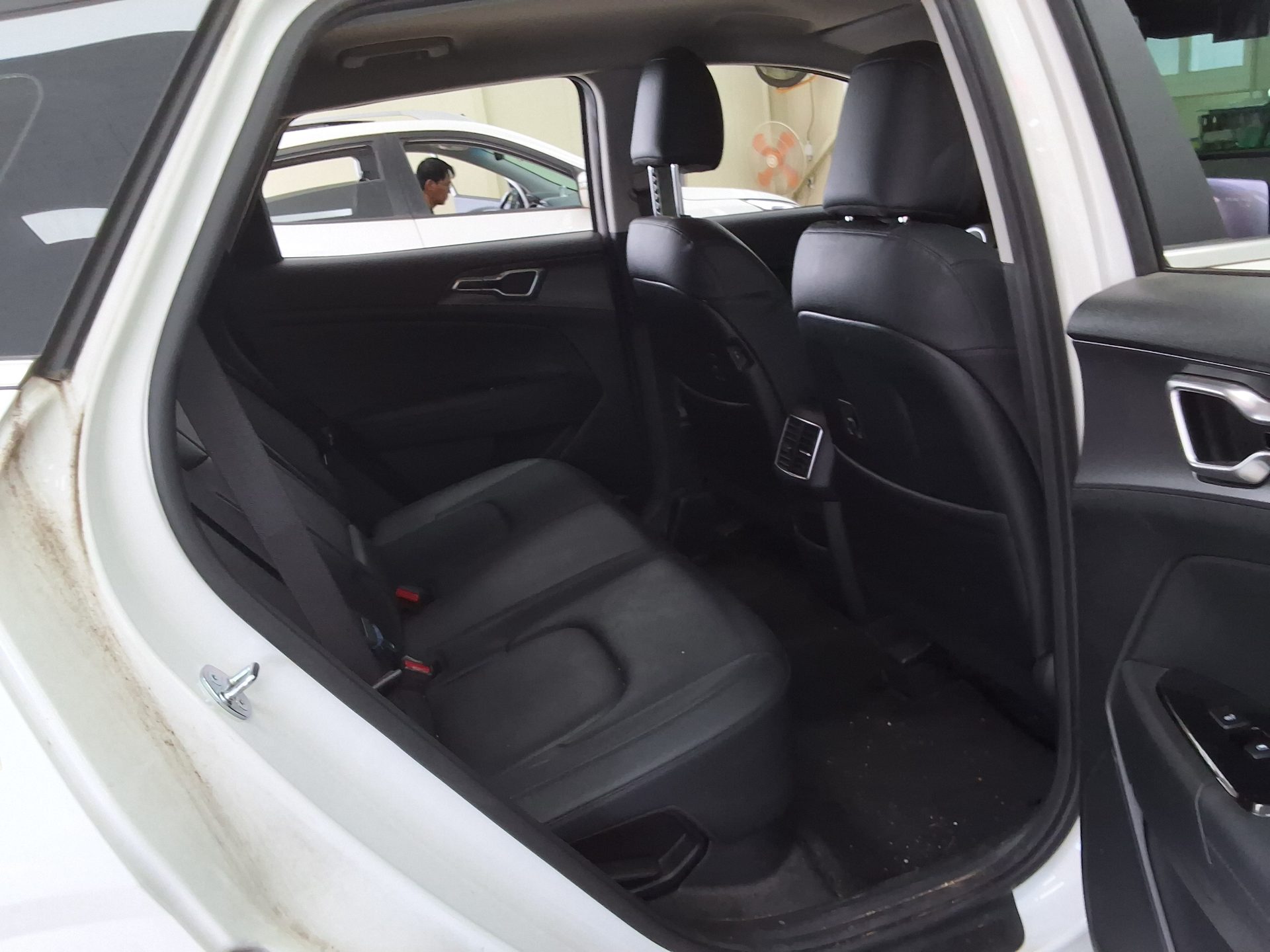 2023 - kia sportage