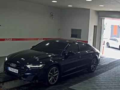 Audi A7 2022