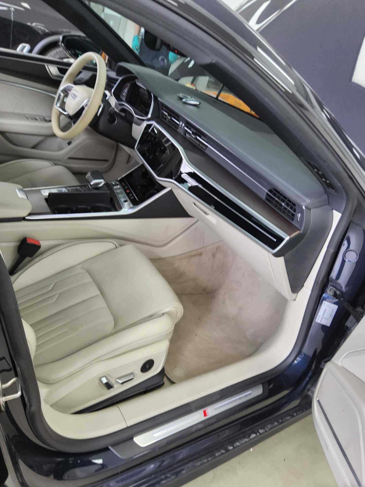 Audi A7 2022 — صورة 7