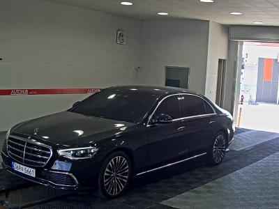MERCEDES-BENZ S-CLASS (7TH GEN) S450L