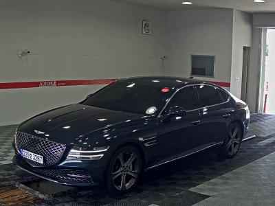 GENESIS G80 BASE MODEL
