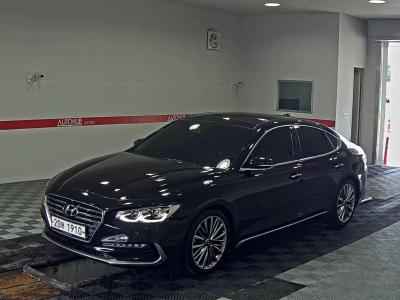 HYUNDAI GRANDEUR GDi