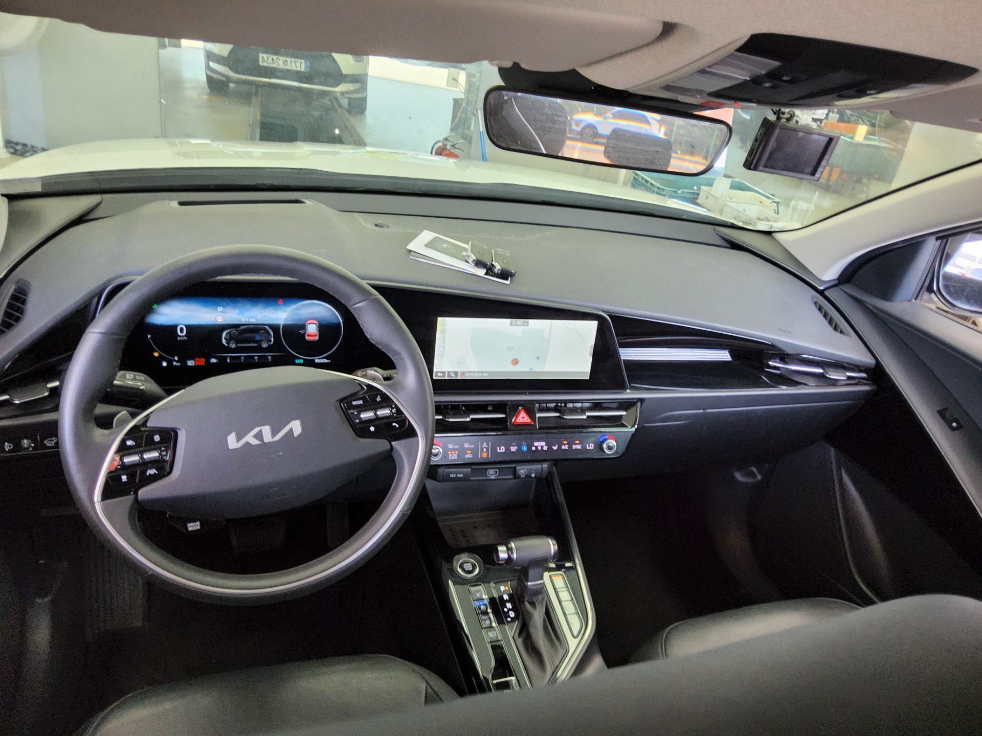 2022 - kia niro