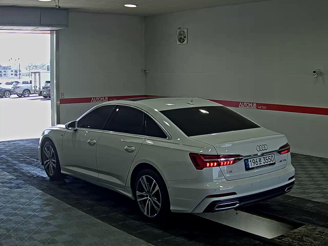 Audi A6 2022 — صورة 2