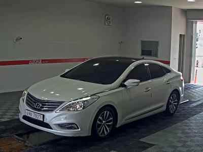 HYUNDAI GRANDEUR HG HG 240
