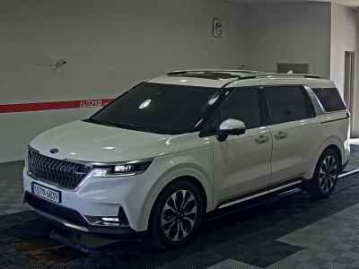 KIA CARNIVAL (KA4)