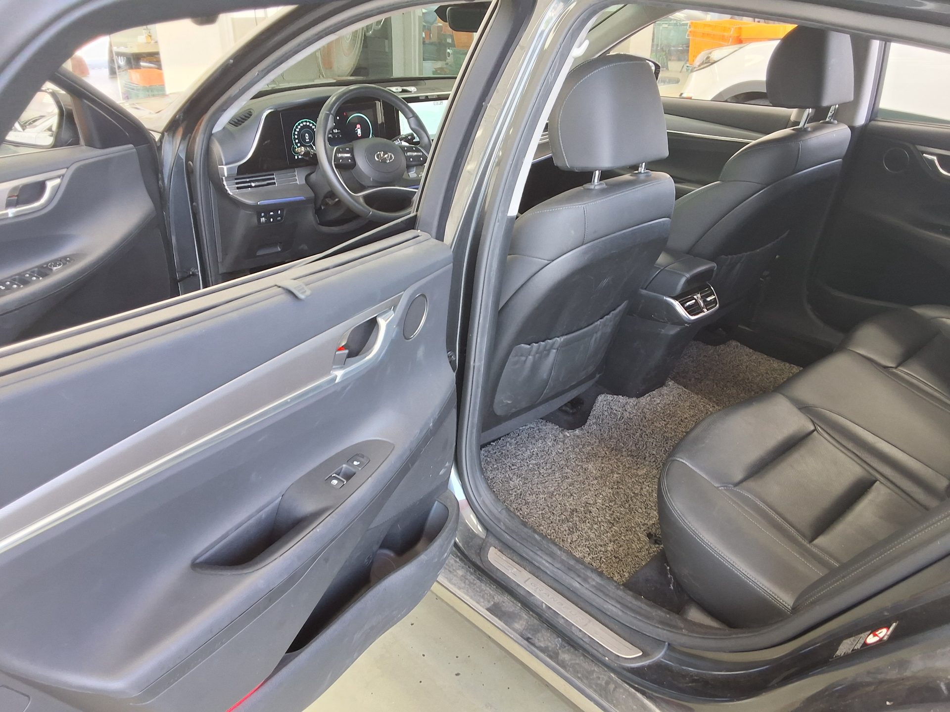 2023 - hyundai grandeur