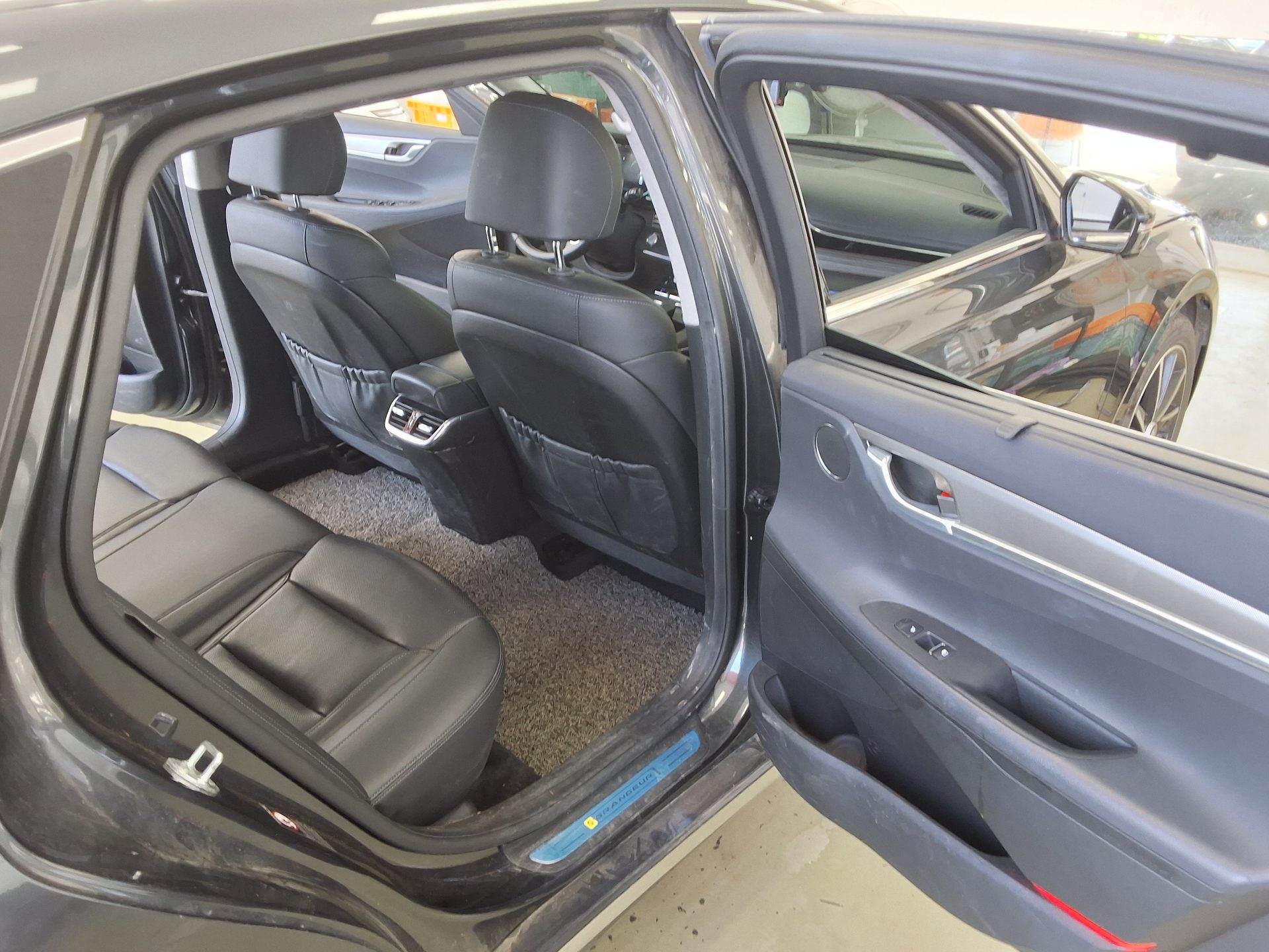 2023 - hyundai grandeur