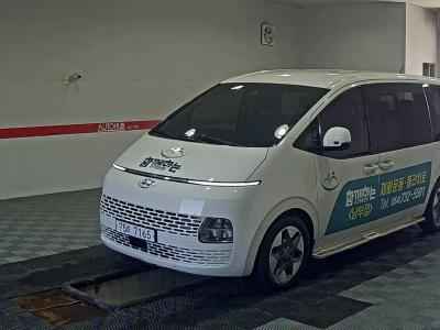 HYUNDAI STARIA TOURER