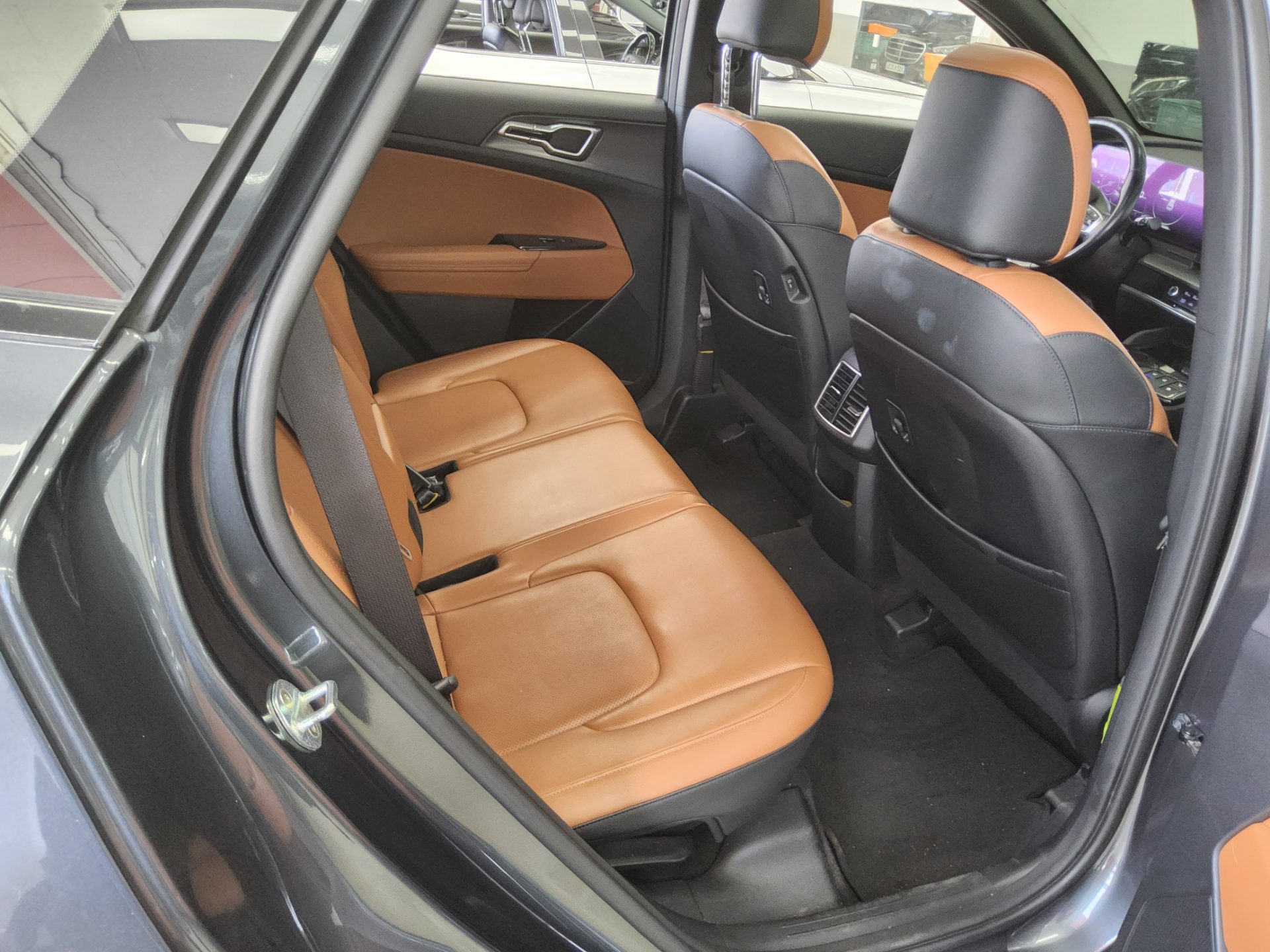 2022 - kia sportage