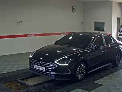 HYUNDAI SONATA (DN8) HEV