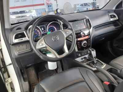 كي جي موبيليتي Mobility (Ssangyong) Tivoli بنزين دفع ثنائي Lx بريميوم Model 2016 بريميوم