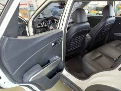 كي جي موبيليتي Mobility (Ssangyong) Tivoli بنزين دفع ثنائي Lx بريميوم Model 2016 بريميوم