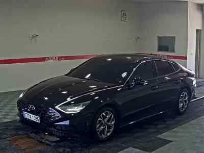 HYUNDAI SONATA (DN8)