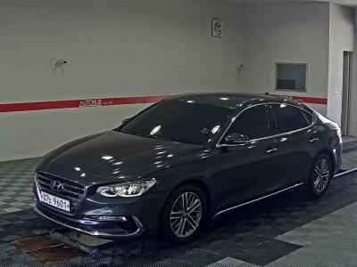 HYUNDAI GRANDEUR GDi