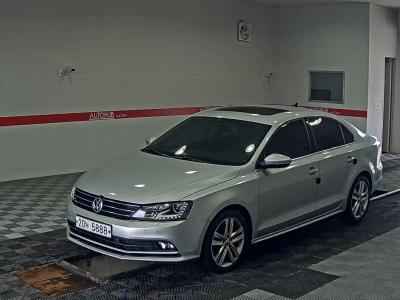 VOLKSWAGEN JETTA (6TH GEN) TDI BLUEMOTION