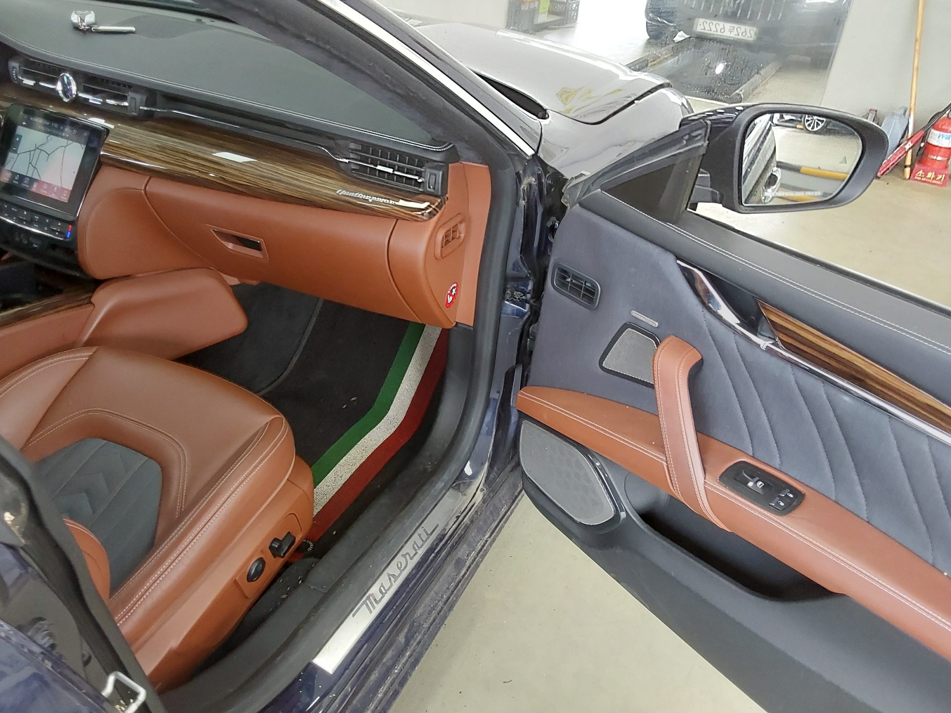 2017 - maserati quattroporte