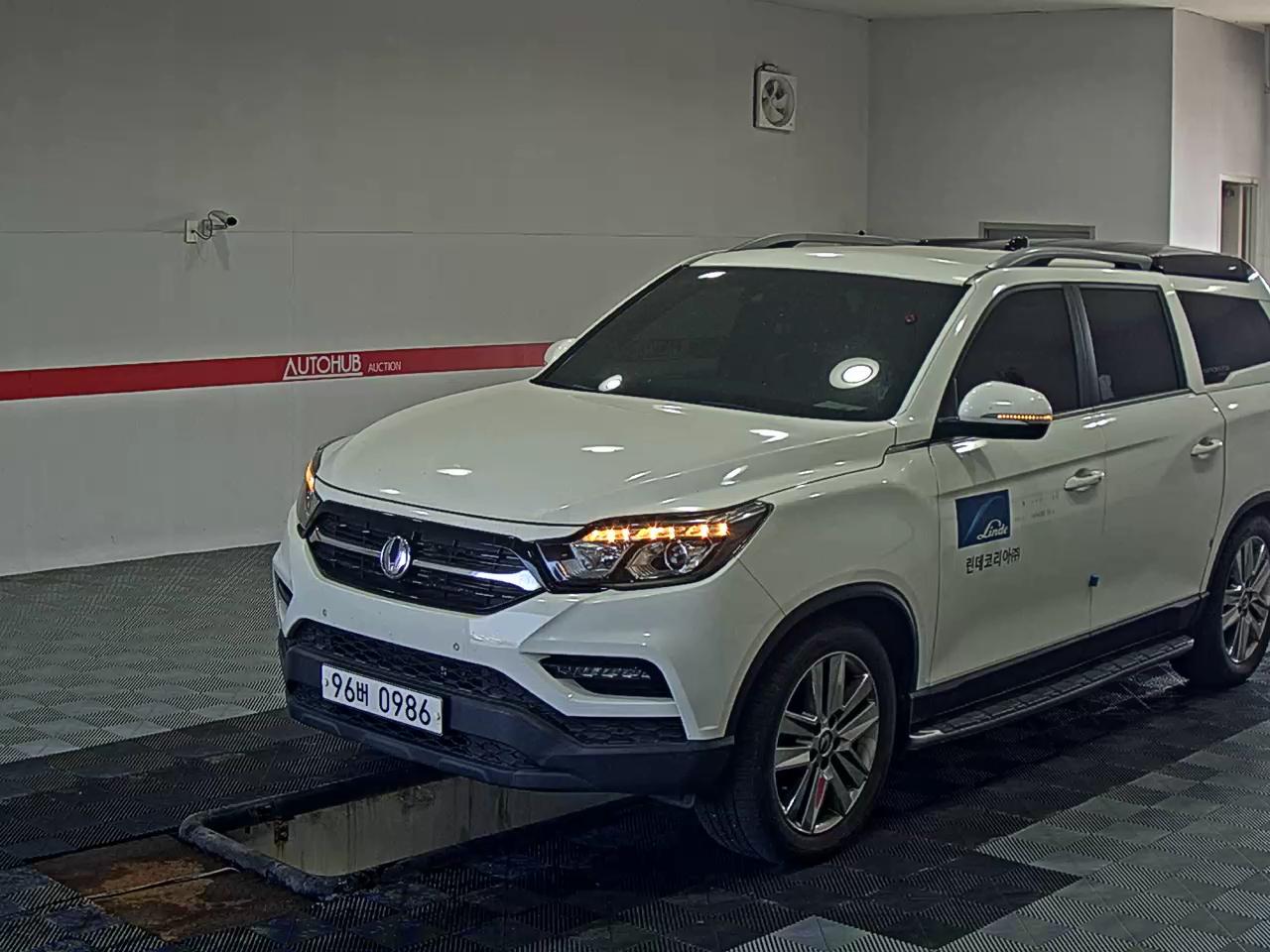 سانج يونج Rexton 2021 — صورة 1