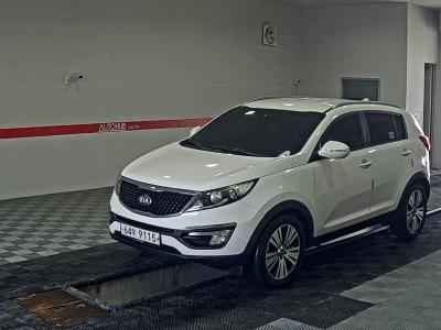 KIA SPORTAGE R