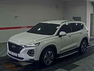 HYUNDAI SANTA FE ()