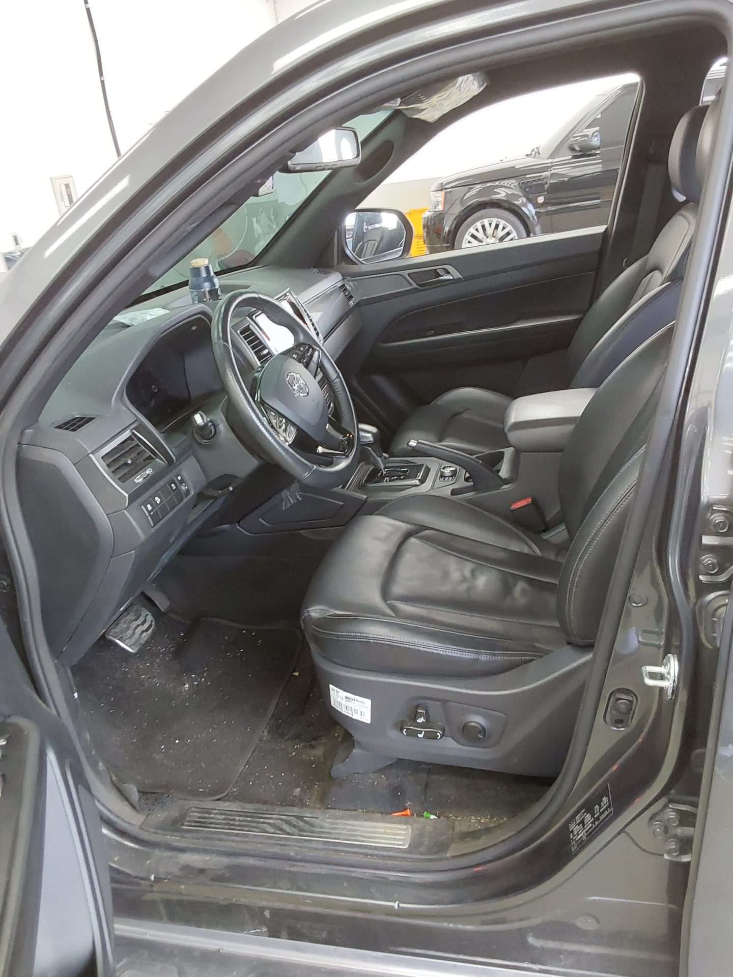 سانج يونج Rexton 2023 — صورة 3