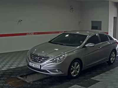 HYUNDAI YF SONATA F24 GDi MODEL