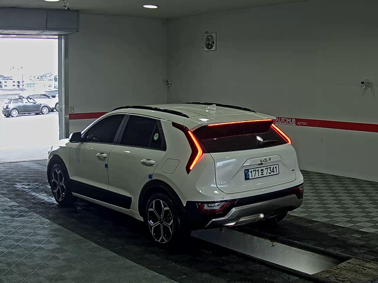 2024 - kia niro