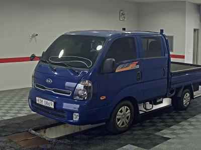 KIA BONGO III CARGO DOUBLE CAB EXTRA WHEELBASE