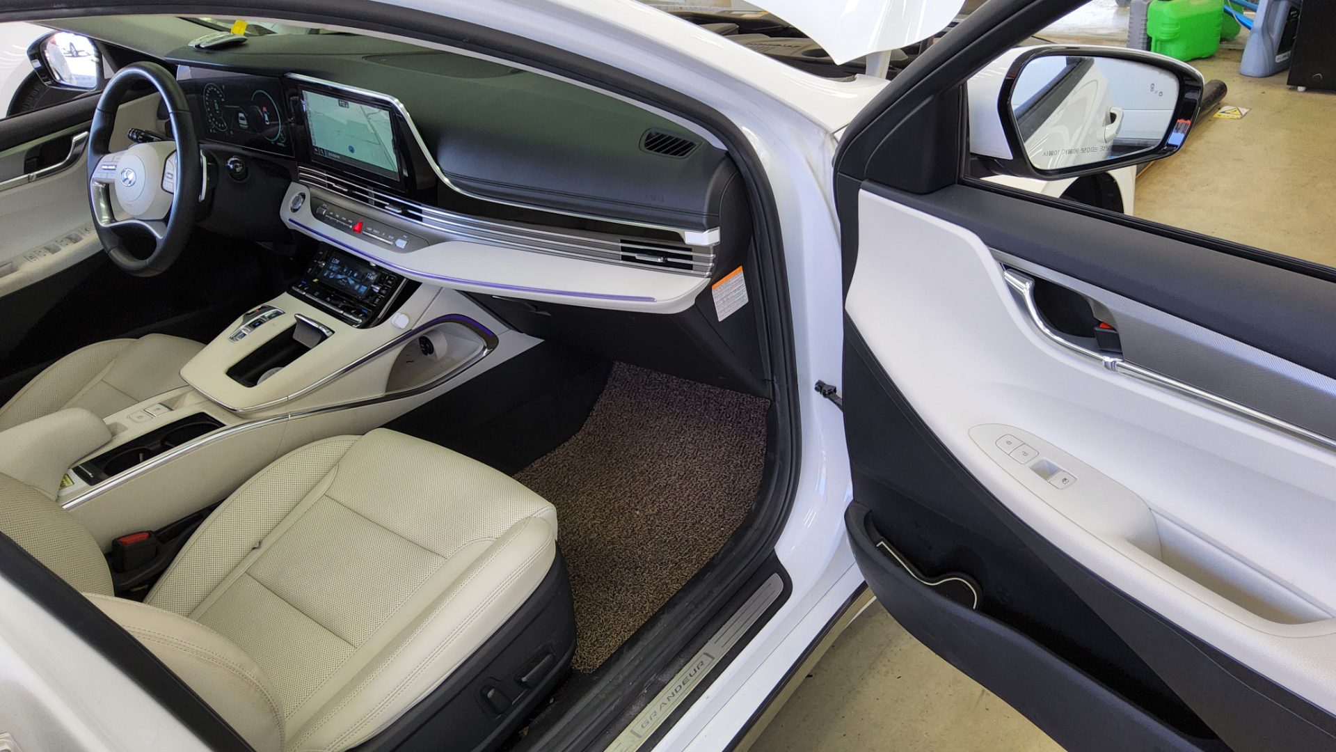 2023 - hyundai grandeur