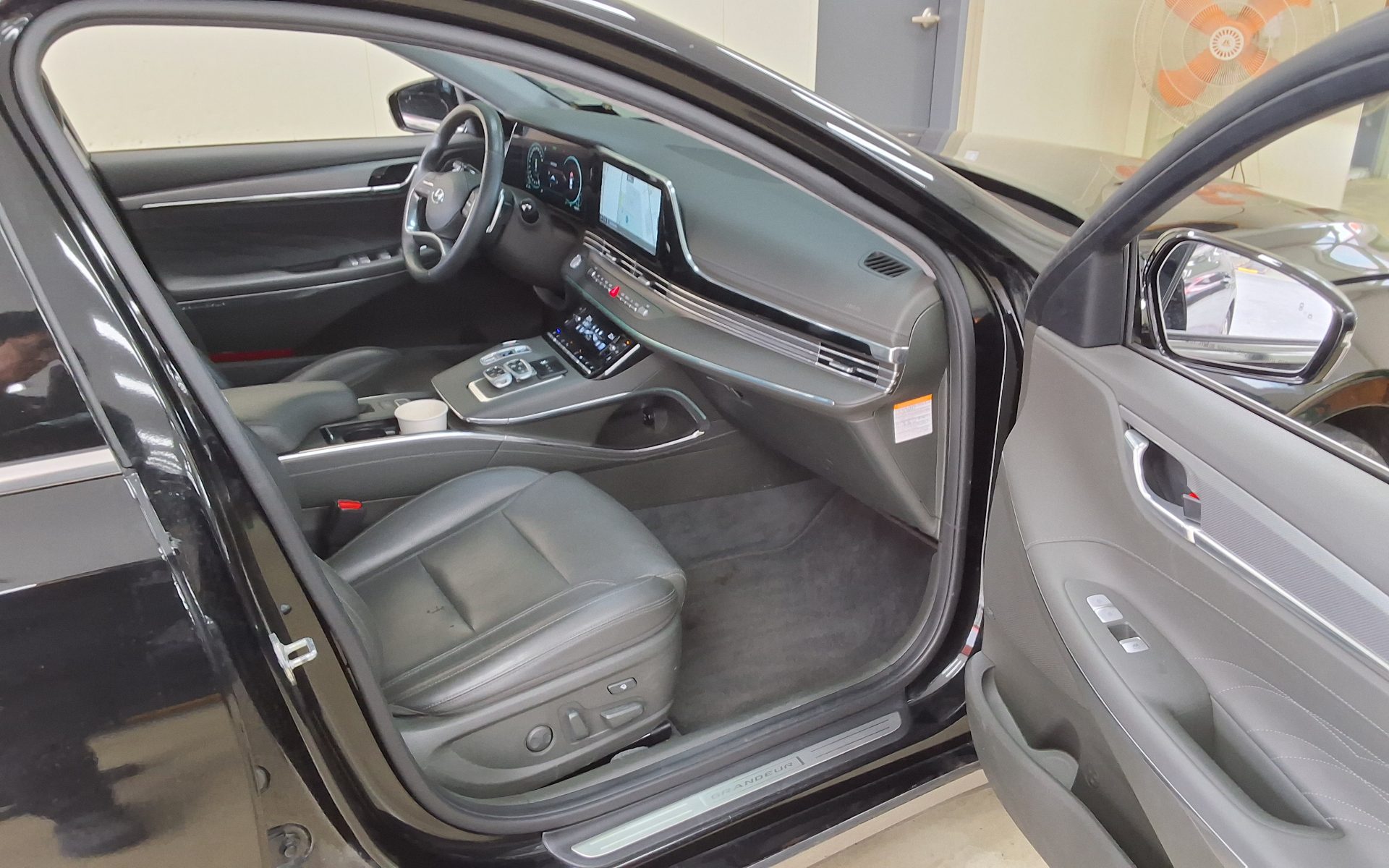 2023 - hyundai grandeur