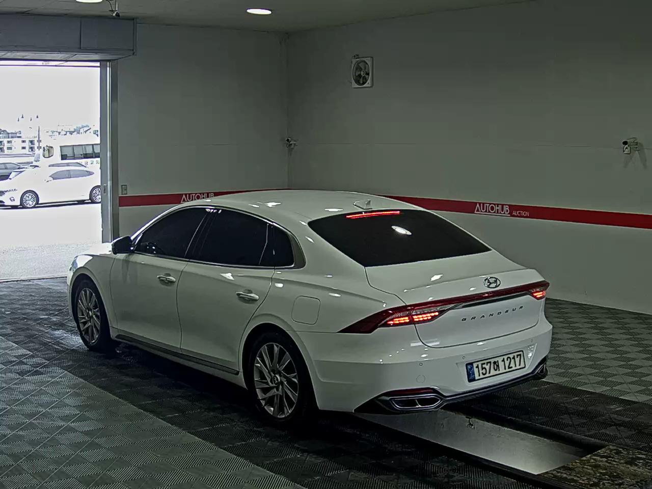 2022 - hyundai grandeur