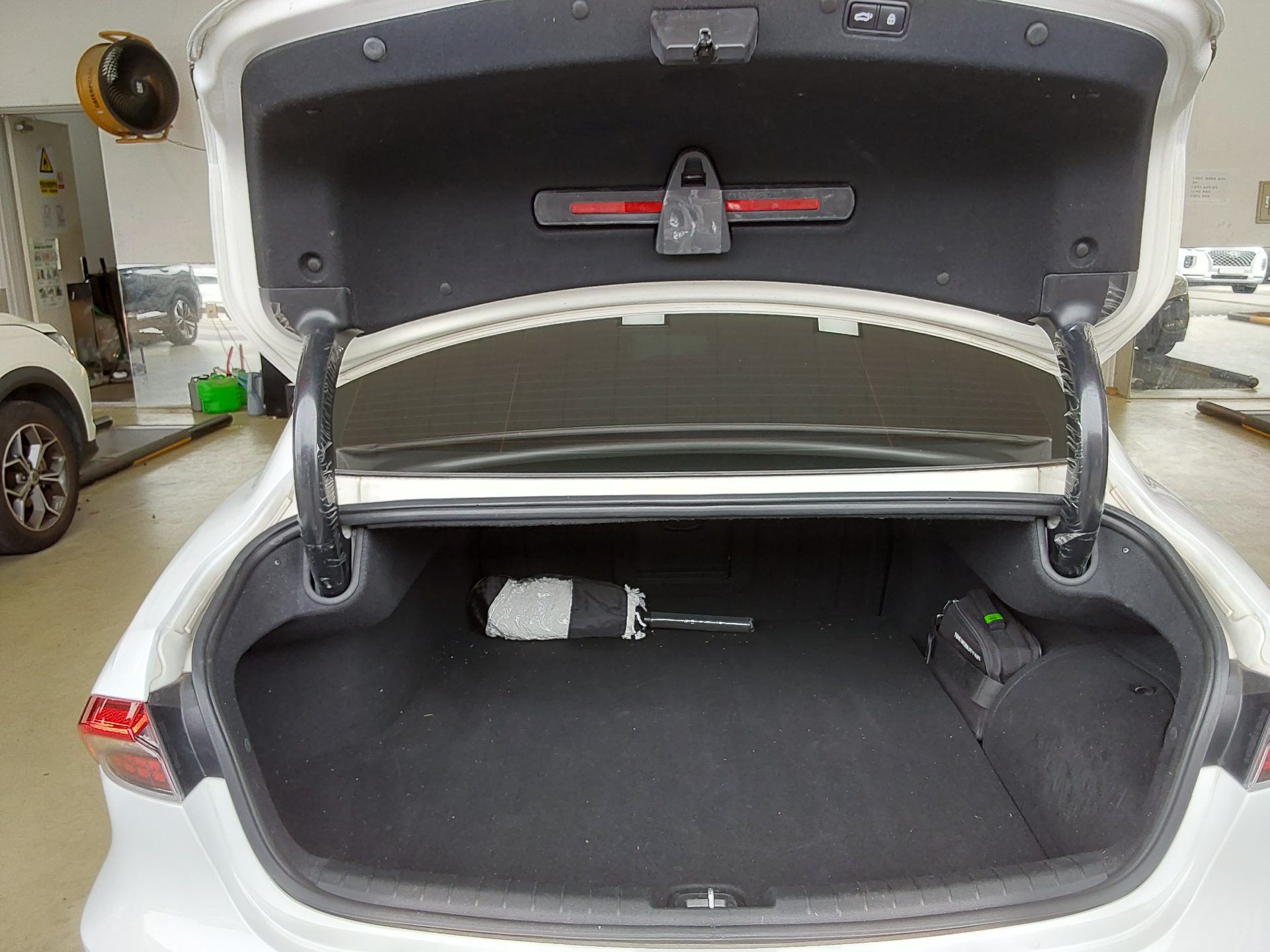 2022 - hyundai grandeur