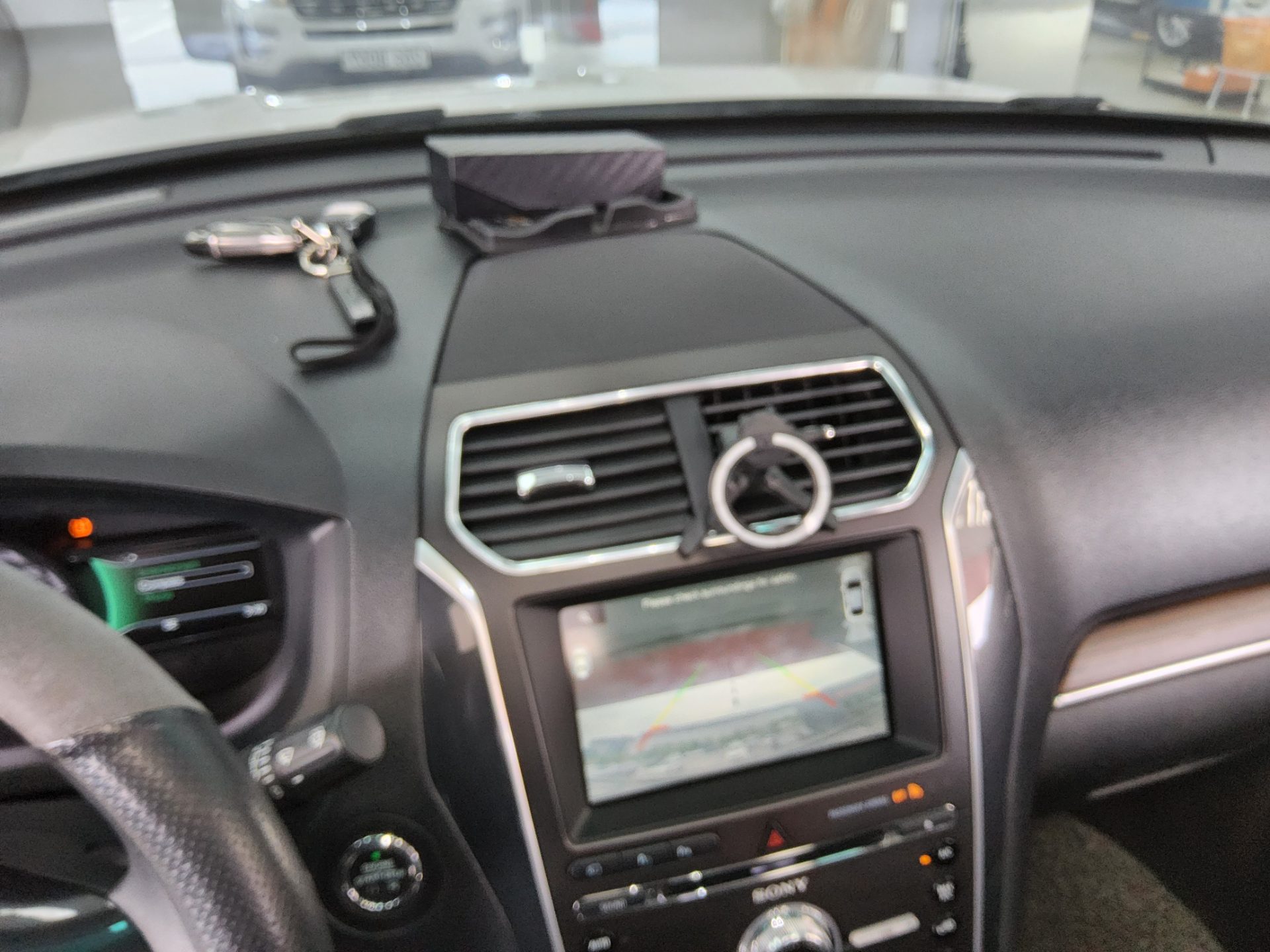 2016 - ford explorer