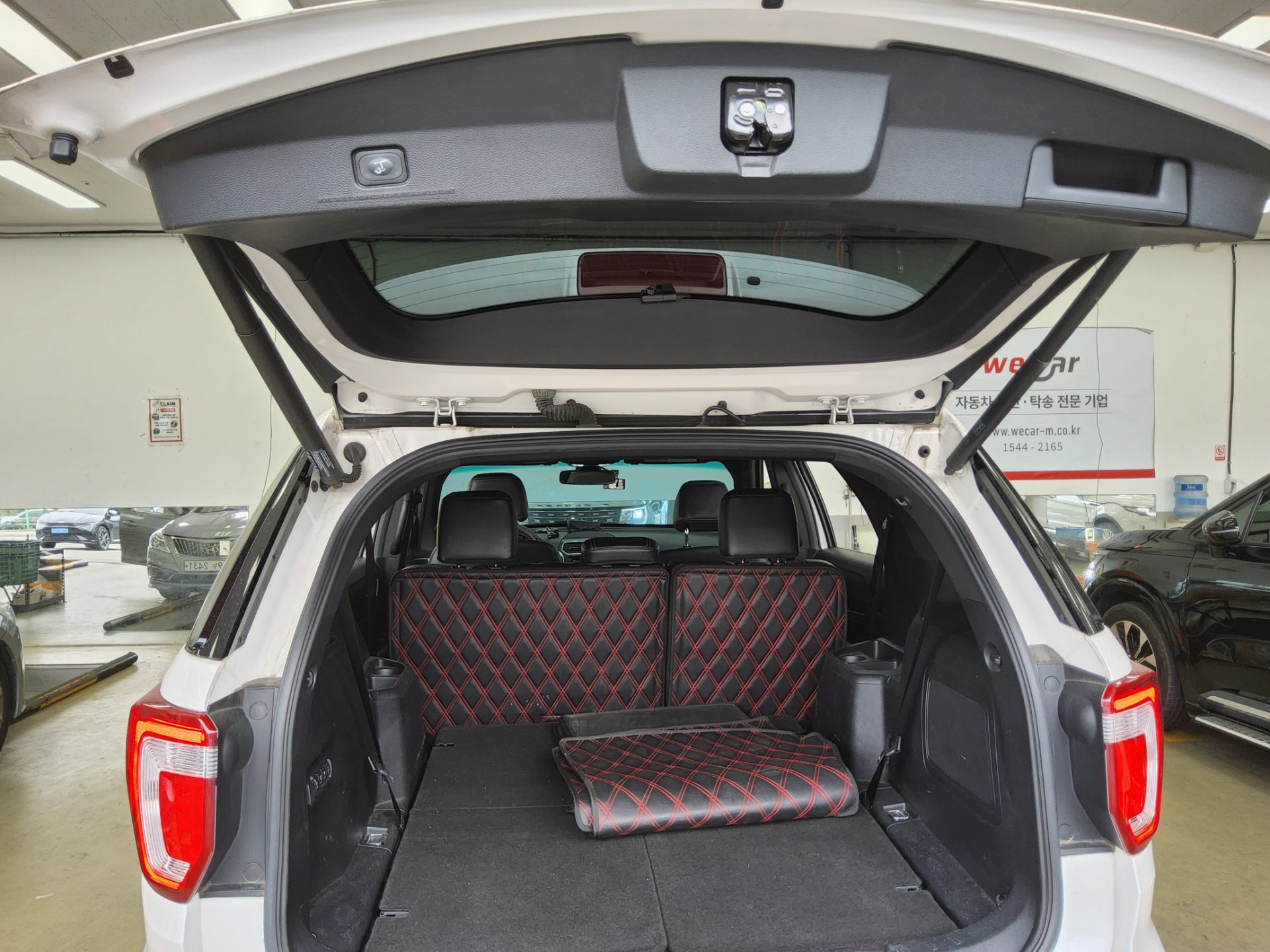 2016 - ford explorer